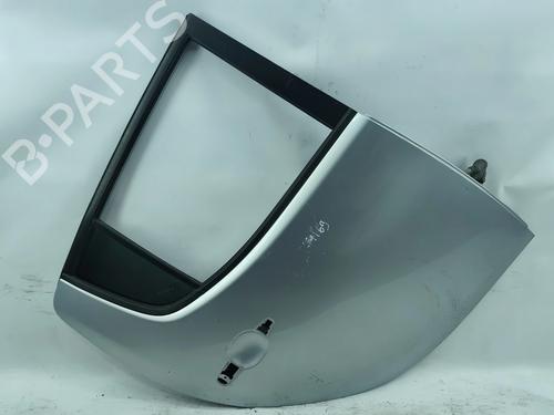 Puerta trasera derecha MITSUBISHI L200 / TRITON (KA_T, KB_T) 2.5 DI-D (KA4T) (136 hp) 24613799