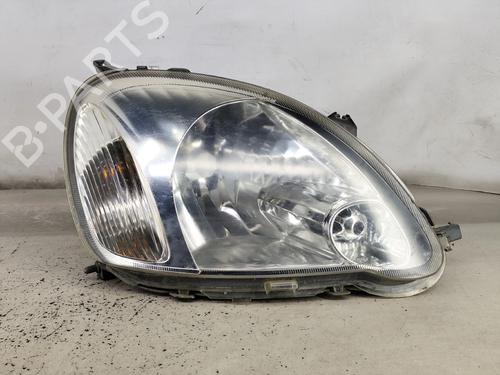 Højre forlygte TOYOTA YARIS (_P1_) 1.0 (SCP10_, SCP10R) (65 hp) 30499339