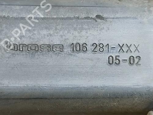 Rudehejsemekanisme Højre foran TOYOTA YARIS (_P1_) 1.0 (SCP10_, SCP10R) | BP30499345C23