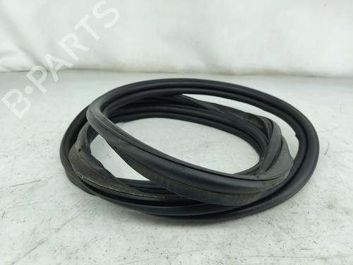 Used Rubber door seal CITROËN DS3 (SA_) 1.6 HDi 110 (112 hp) 30527744