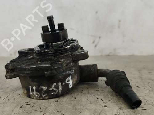 Used Vacuum pump MERCEDES-BENZ VITO Van (W638) 110 CDI 2.2 (638.094) (102 hp) 30536775