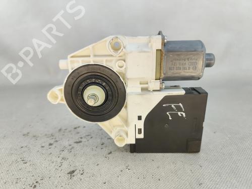 Used Left front window motor VW GOLF VI Variant (AJ5) 1.6 TDI (105 hp) 30563665