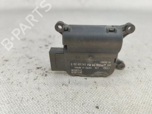 Used Electronic module VW GOLF VI Variant (AJ5) 1.6 TDI (105 hp) 30563724