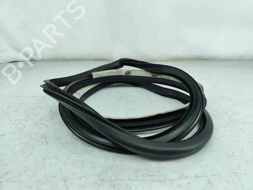 BP30571868C142 main image