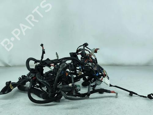 BP30571877E16 main image