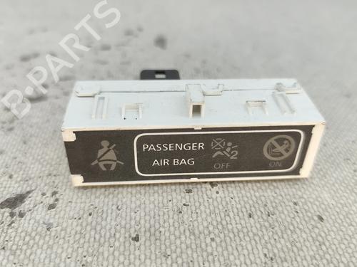 BP30571711C48 main image