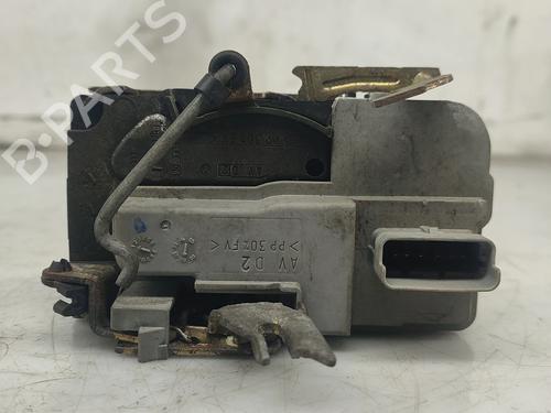 Høyre foran lås CITROËN XSARA Coupe (N0) 1.4 i | BP29749467C97