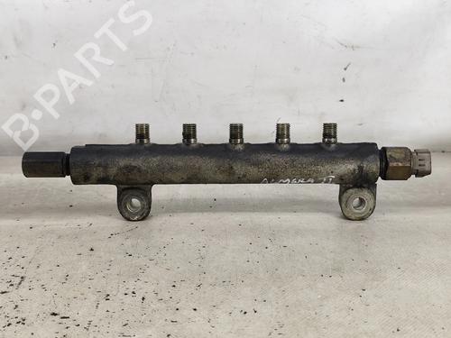 Used Injection rail NISSAN ALMERA II (N16) 2.2 dCi (112 hp) 30598657