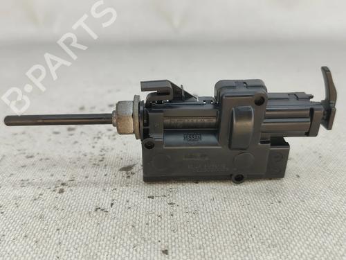 BP30571814E18 main image