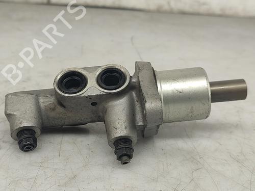 Used Brake master cylinder MINI MINI (R50, R53) Cooper (116 hp) 29609290