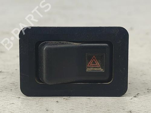 Used Warning switch MITSUBISHI L 300 III Bus (P0_W, P1_W, P2_W, P3_W) 2.5 D (P05W, P15W, P25W) (69 hp) 29304675