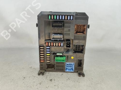 Used Fuse box Fuse box PEUGEOT 208 I (CA_, CC_) 1.4 HDi (68 hp) 30599915 30599915