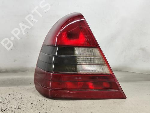 left-taillight-mercedes-benz-c-class-w202-1993-1994-1995-1996-1997-1998-1999-2000-30626455 main image