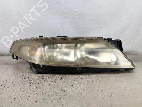 Used Right headlight RENAULT LAGUNA II Grandtour (KG0/1_) 1.6 16V (KG0A, KG0L) (107 hp) 30648097