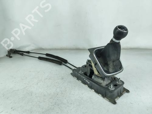 Used Gear lever VW GOLF V (1K1) 1.4 FSI (90 hp) 30602052