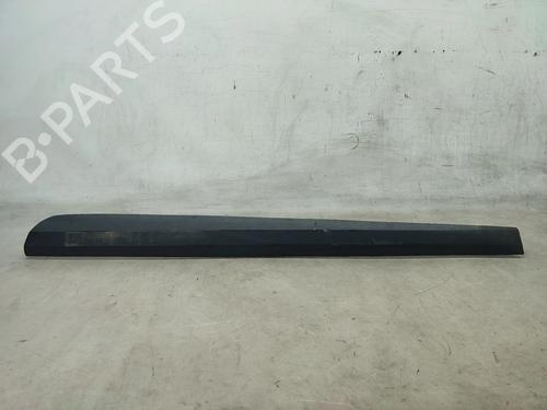 door-moulding-trim-renault-megane-iii-coupe-dz01_-2008-2009-2010-2011-2012-2013-2014-2015-2016-30657927 main image