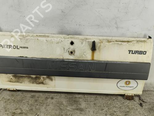 Used Tailgate NISSAN PATROL GR V Wagon (Y61) 2.7 TD (99 hp) 30713709
