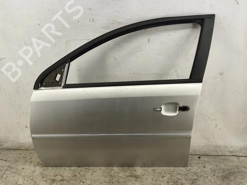 Used Left front door OPEL VECTRA C (Z02) 1.6 16V (F69) (100 hp) 30719004