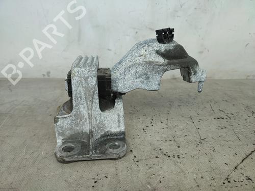 Used Engine mount RENAULT MEGANE III Hatchback (BZ0/1_, B3_) 1.5 dCi (86 hp) 30518802