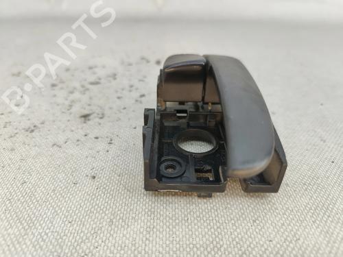 Højre fortil invendig håndtag HYUNDAI ELANTRA III Saloon (XD) 2.0 CRDi | BP30637689I14