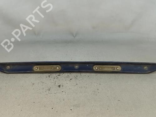 Dørliste MERCEDES-BENZ C-CLASS (W202) C 200 D (202.120) (75 hp) 30637845