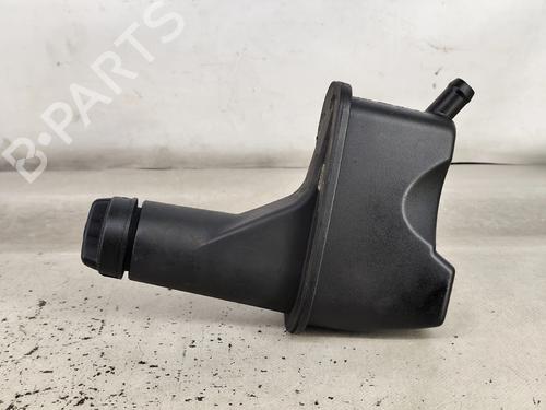 Servostyringsbeholder VW GOLF III (1H1) 1.9 TDI (90 hp) 30589977