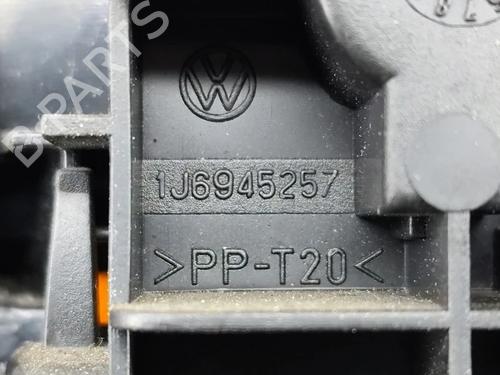 Left taillight VW GOLF IV (1J1) 1.4 16V | BP30710400C34 