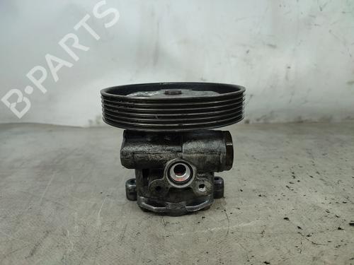 Used Steering pump FORD FIESTA V (JH_, JD_) 1.4 TDCi (68 hp) 30490942