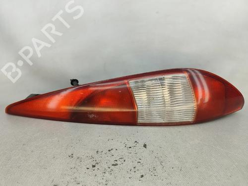 Used Right taillight FORD MONDEO III Turnier (BWY) 2.0 TDCi (130 hp) 30706107