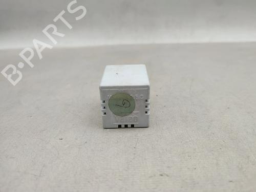 Schakelaar Schakelaar PEUGEOT 306 Hatchback (7A, 7C, N3, N5) 1.8 D (58 hp) 30752428 30752428