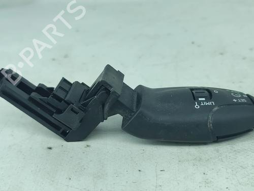 Steering wheel controls PEUGEOT EXPERT Van (V_) 1.6 BlueHDi 95 | BP30352668E15