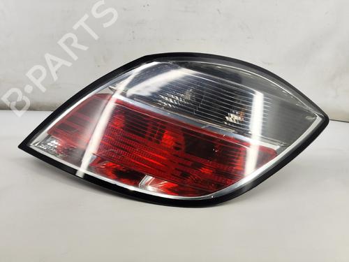 Right taillight OPEL ASTRA H (A04) 1.3 CDTI (L48) | BP30761265C35
