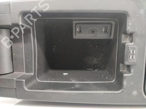 Middle console RENAULT GRAND SCÉNIC IV (R9_) 1.7 Blue dCi 120 (R9A7, R9A8) | BP30779158I22