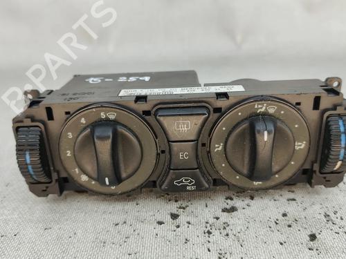 Used Climate control MERCEDES-BENZ C-CLASS (W202) C 200 CDI (202.134) (102 hp) 30776084