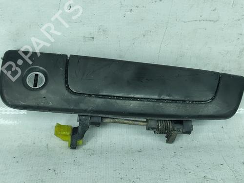 Używane Klamka zewnętrzna drzwi przednich lewych MITSUBISHI COLT V (CJ_, CP_) 1300 GL,GLX (CJ1A) (75 hp) 30328160