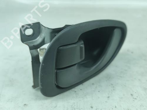 Venstre foran invendig håndtak MITSUBISHI COLT V (CJ_, CP_) 1300 GL,GLX (CJ1A) | BP30328163I13