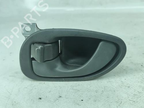 Maniglia interna anteriore sinistra MITSUBISHI COLT V (CJ_, CP_) 1300 GL,GLX (CJ1A) (75 hp) 30328163