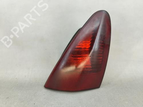 Used Left tailgate light ALFA ROMEO 147 (937_) 1.9 JTD (937.AXD1A, 937.BXD1A, 937.AXV1A, 937.BXB1A,... (115 hp) 30776119