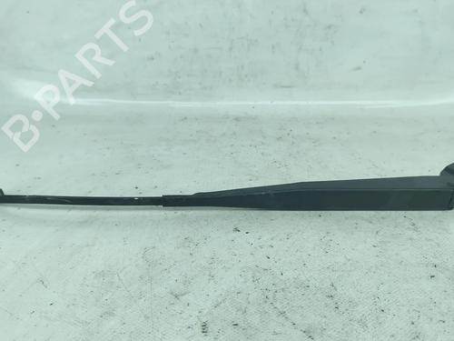 Used Front windshield wiper arm Front windshield wiper arm 30001408 30001408
