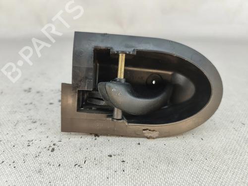 Used Front left interior door handle FORD FIESTA IV (JA_, JB_) 1.25 i 16V (75 hp) 30776136