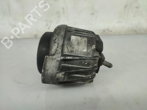 Used Engine mount BMW 3 (E90) 320 d (163 hp) 30752421