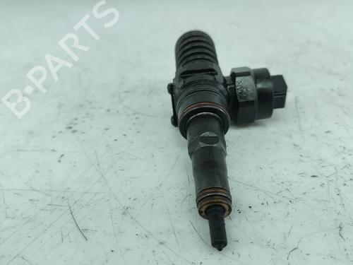 injector-vw-passat-b5-3b2-1996-1997-1998-1999-2000-2001-30774902 main image