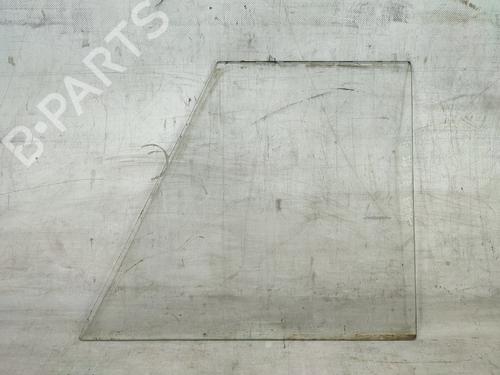 Used Front right door window Front right door window 30839669 30839669