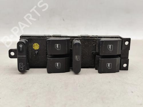 Used Left front window switch VW GOLF IV (1J1) 1.4 16V (75 hp) 30837216