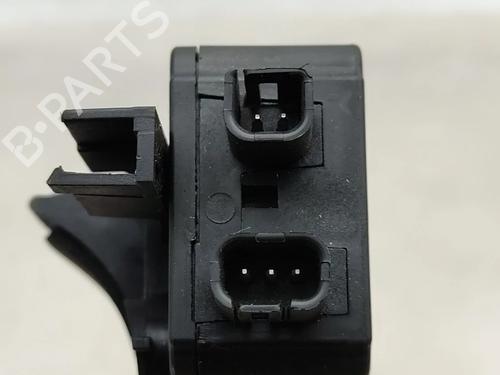 Tailgate handle MERCEDES-BENZ M-CLASS (W163) ML 320 (163.154) | BP30885218C132 