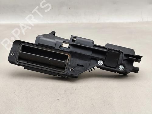 BP30885218C132 main image