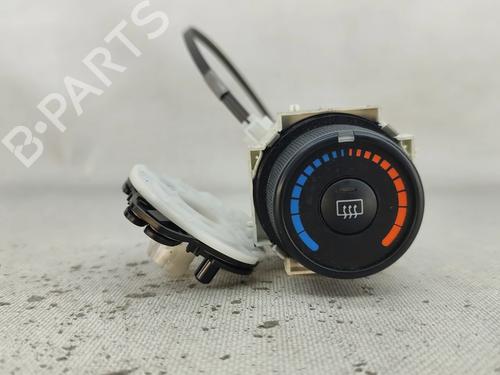 Used Climate control Climate control TOYOTA IQ (_J1_) 1.0 (KGJ10_, KGJ10R) (68 hp) 30834246 30834246