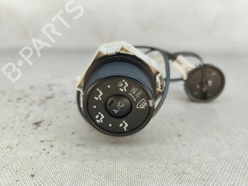Used Climate control Climate control TOYOTA IQ (_J1_) 1.0 (KGJ10_, KGJ10R) (68 hp) 30834247 30834247
