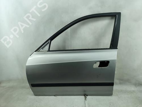 Used Left front door HYUNDAI ELANTRA III Saloon (XD) 2.0 CRDi (113 hp) 30850660