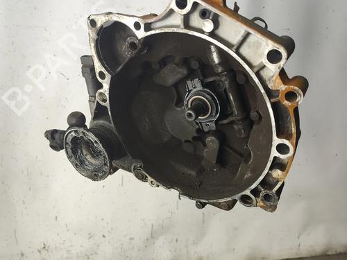 Used Gearbox VW GOLF III (1H1) 1.4 (60 hp) 30905000